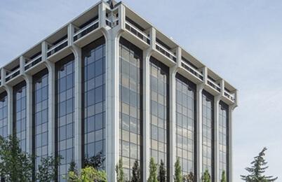 Executive tower southcenter