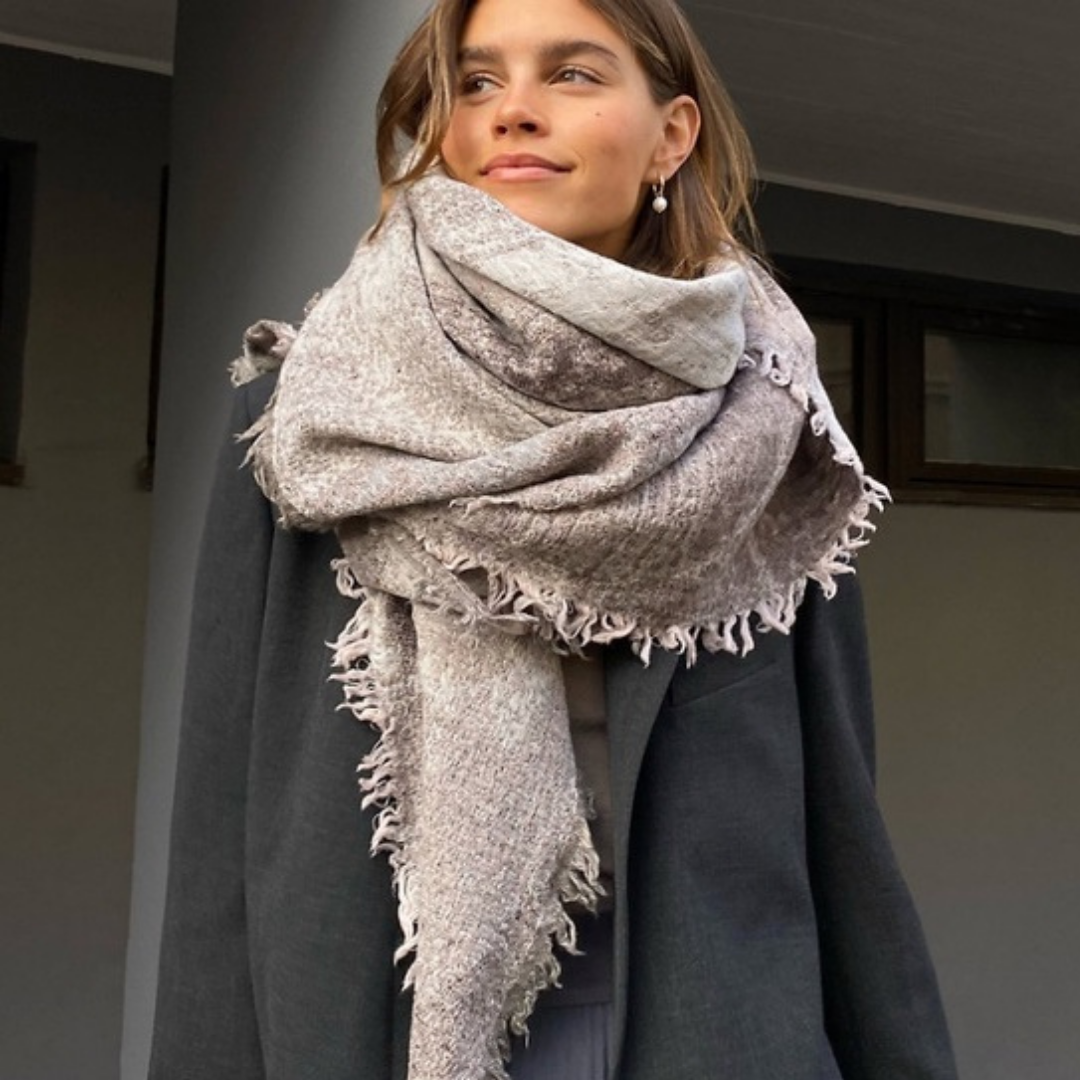 Aritzia blanket scarf